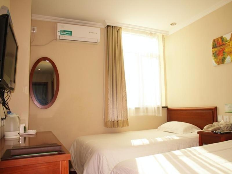 Greentree Inn Beijing Miyun Xinzhong Street Business Hotel Екстер'єр фото